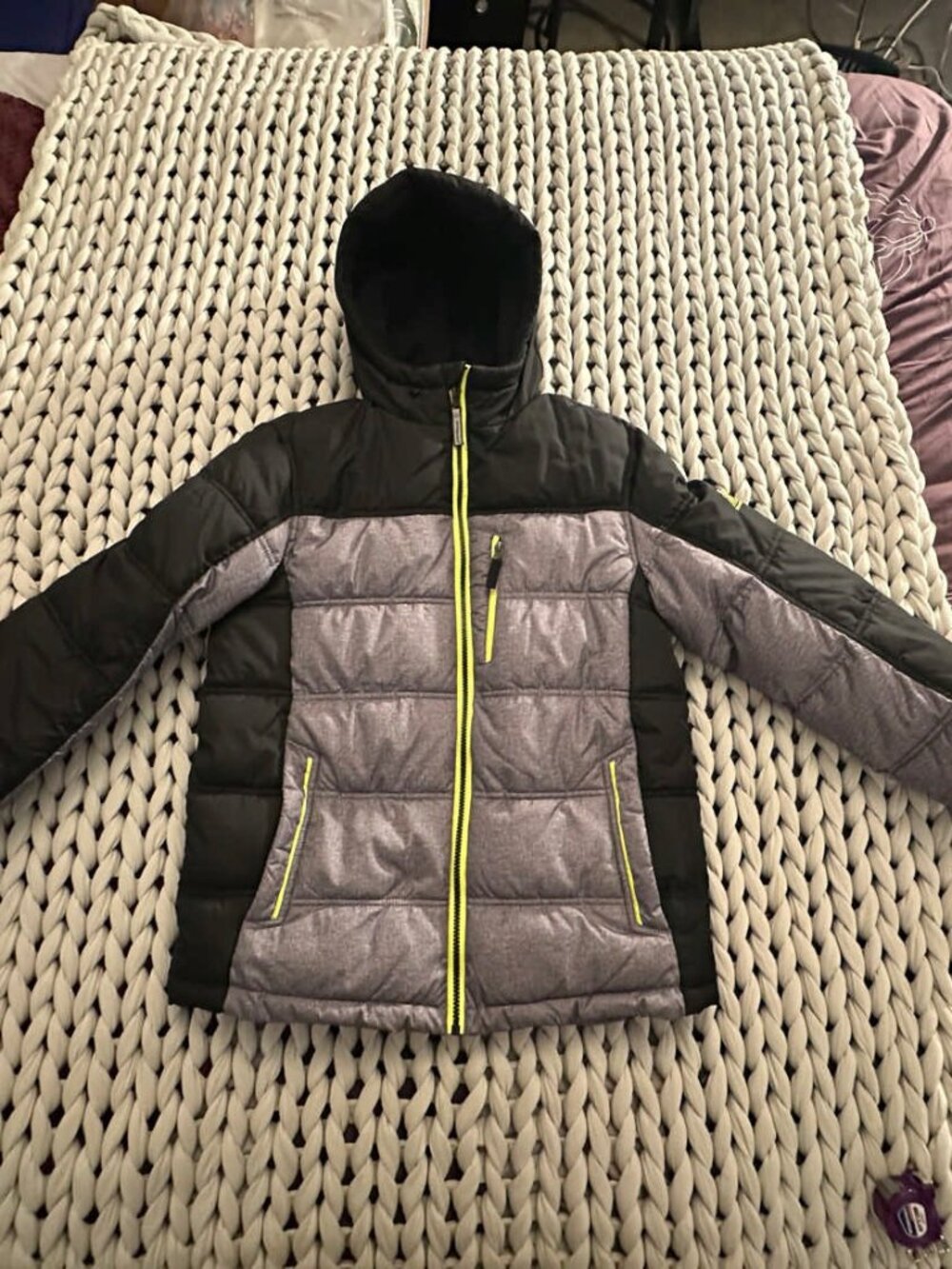 Boys ZeroXposur Winter Jacket – Size L (14/16) – Gray/Black – Like New